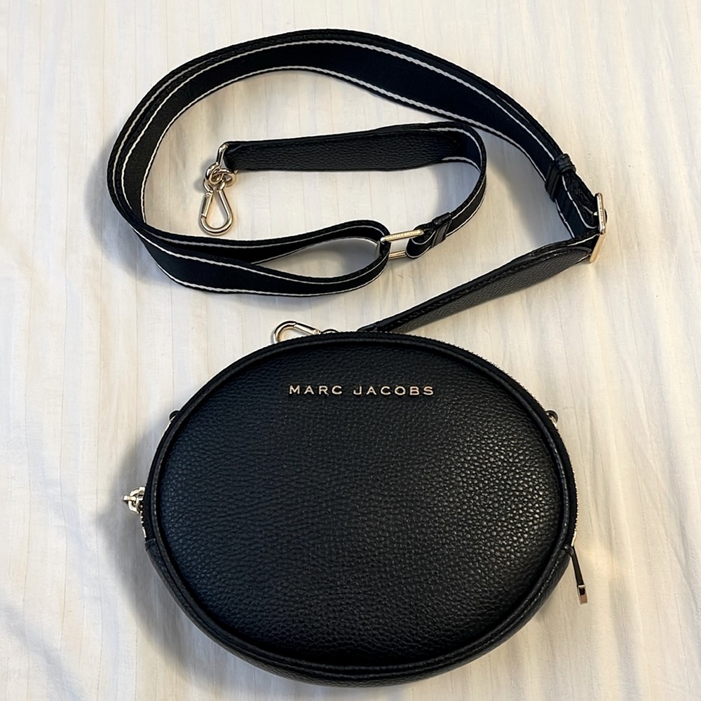 Marc Jacobs black crossbody bag